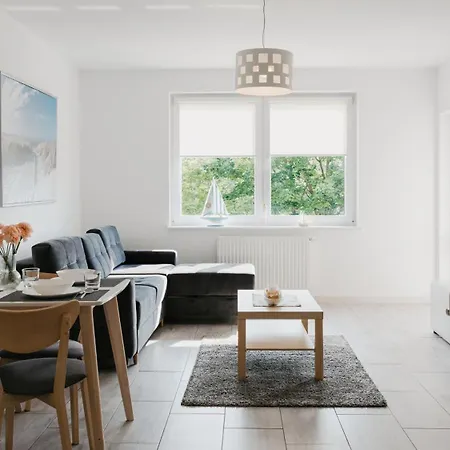 Apartamenty Sun & Snow Na Wydmie W Poblizu Plazy I Molo Ustka Exterior photo